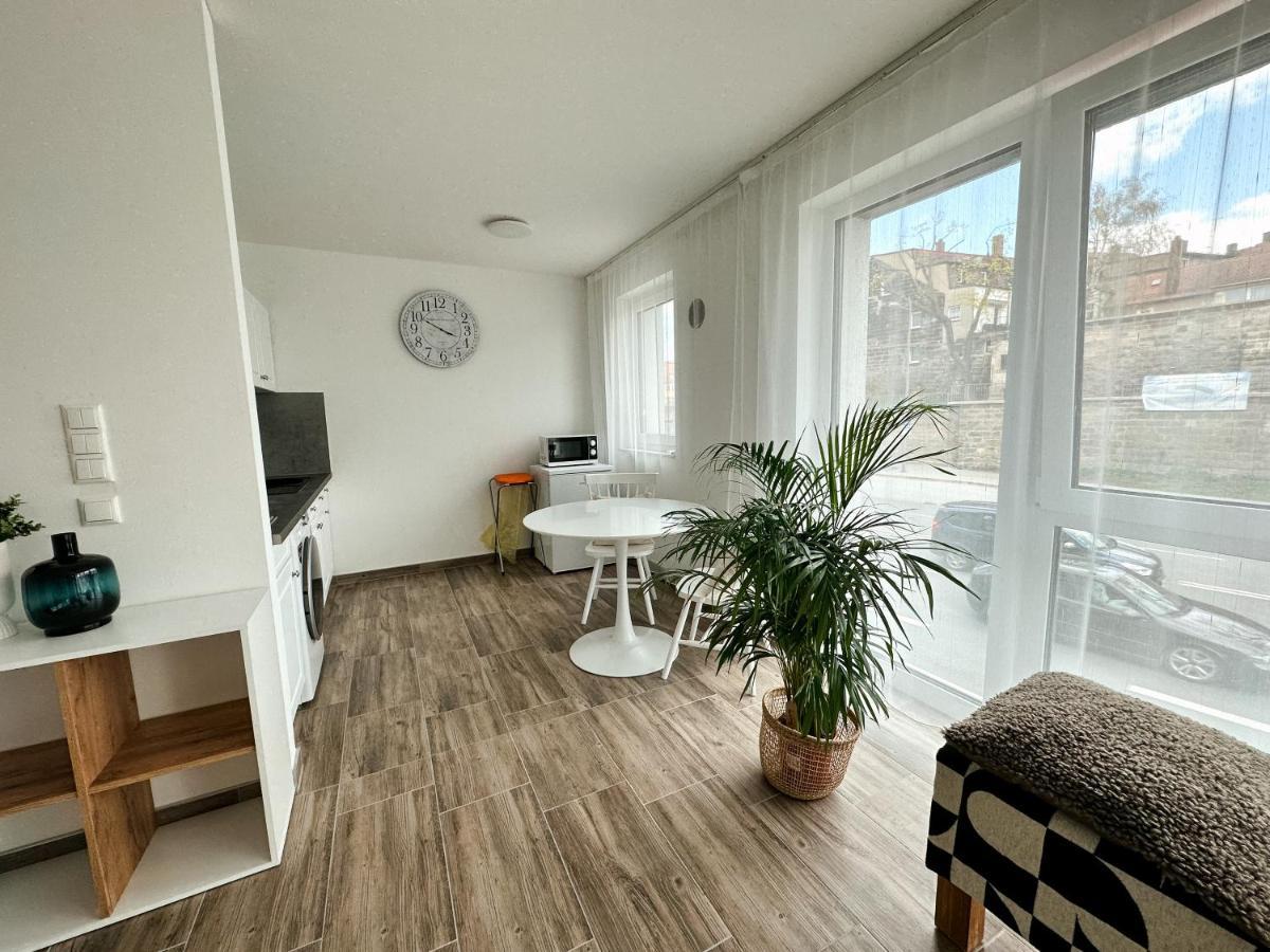 Sali Homes Elegant And Stylish Retreat In Heart Of Bayreuth, Close To River Екстер'єр фото