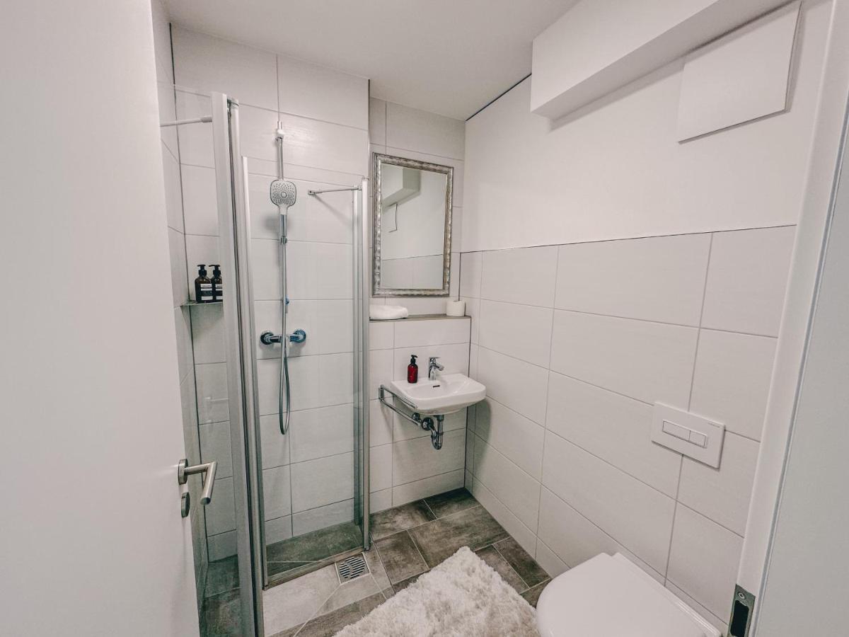 Sali Homes Elegant And Stylish Retreat In Heart Of Bayreuth, Close To River Екстер'єр фото